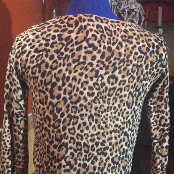 H&M Sweaters - H&M Leopard short button down sweater cardigan 2